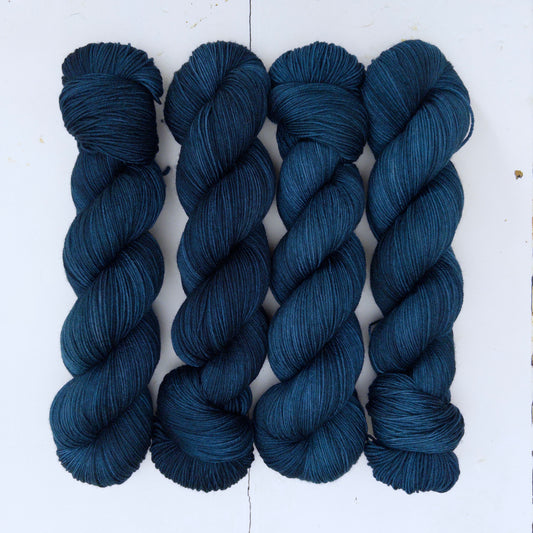 DYED TO ORDER - pightle | fingering/4ply